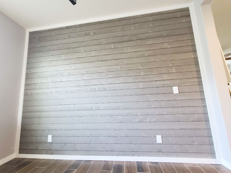 How to install shiplap when your wall isn't straight - Homemade by Huseman