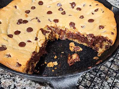 Dairy-Free Chocolate Chip Cookie Cake – Baker Without Borders