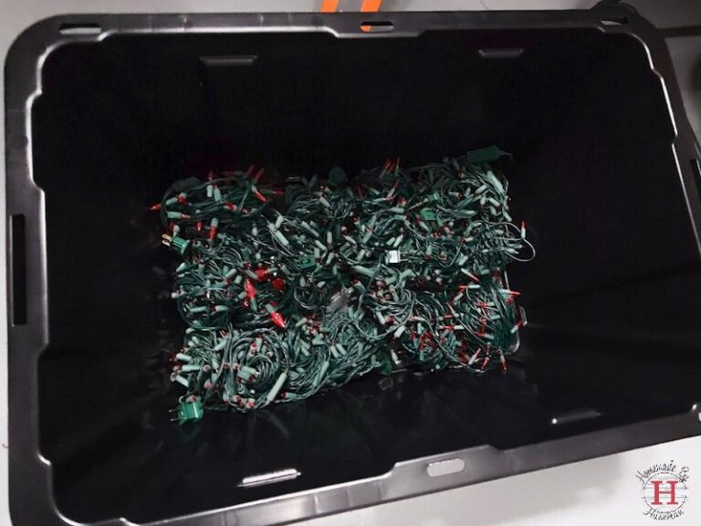 How to Make Your Christmas Lights Look Professional Homemade by Huseman